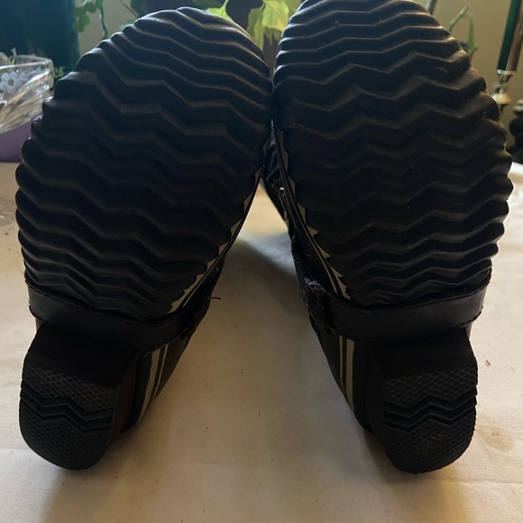 Women’s Size 7 Sorel Conquest Carly Winter Snow Boots - Picture 4 of 4